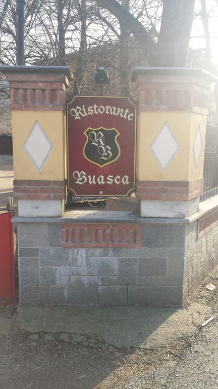 Ristorante Buasca Hotel Cuorgne Exterior photo